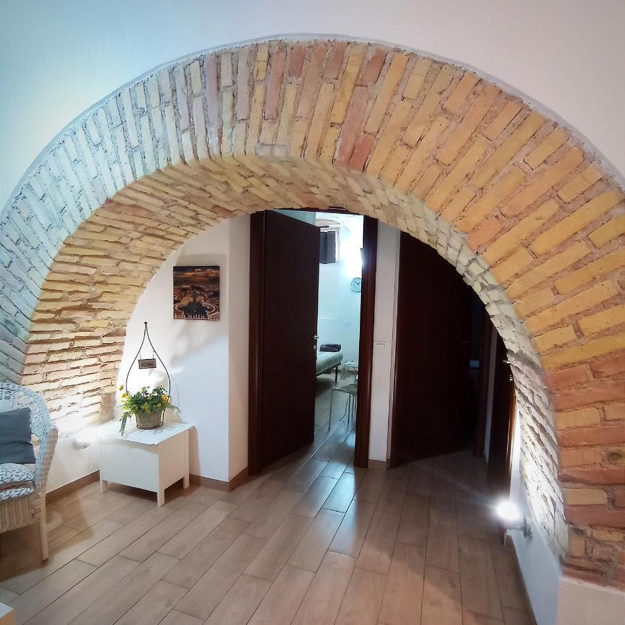 Domus Vatican Walls Apartment